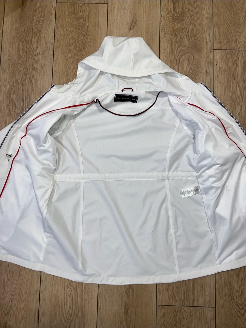 Tommy Hilfiger White Jacket with Navy Logo Patch - Picture 7 of 15